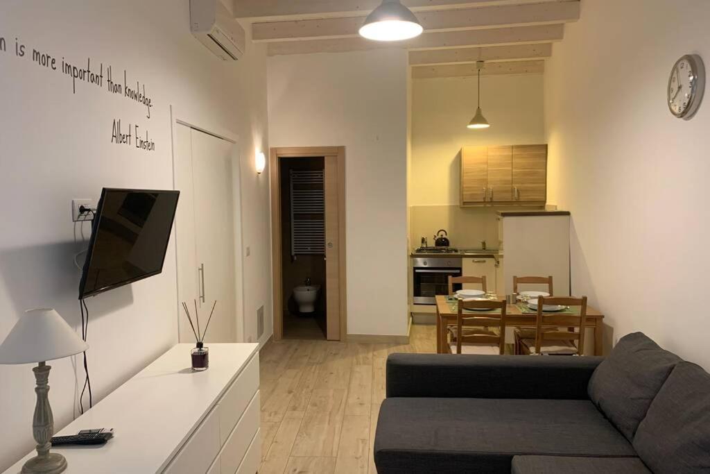 Ferienwohnung Casa Morola Monolocale Trani Exterior foto
